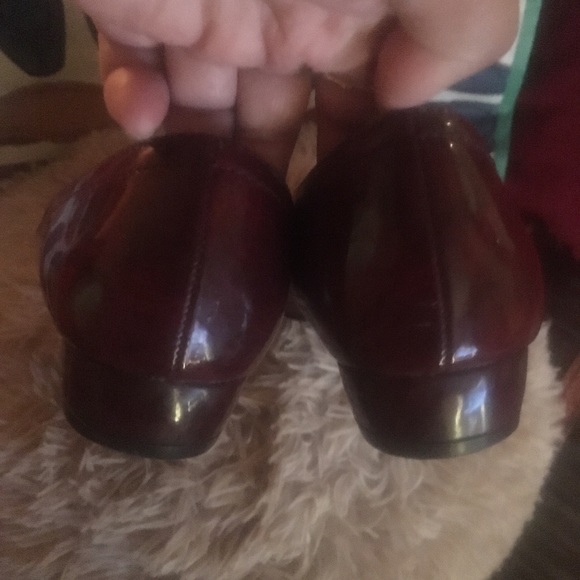 🌹Kelly & Katie Patent Leather Flat Shoes🌺 - Picture 3 of 8